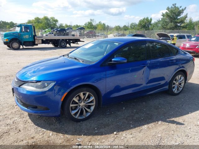 1C3CCCDG5FN722027 Chrysler 200 S