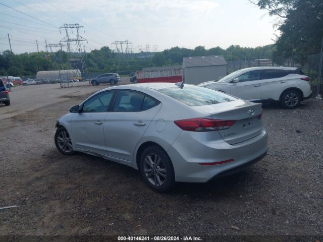 5NPD84LF0HH206838 Hyundai ELANTRA SE
