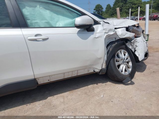 7MUCAAAG0NV020335 Toyota Corolla Cross Le