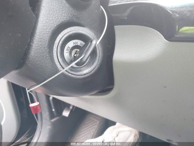 5XYKT3A68FG658575 KIA SORENTO LX