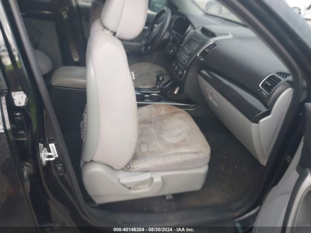 5XYKT3A68FG658575 KIA SORENTO LX