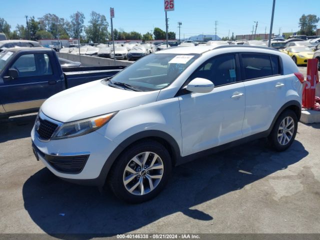 KNDPB3AC9F7774198 KIA Sportage Lx