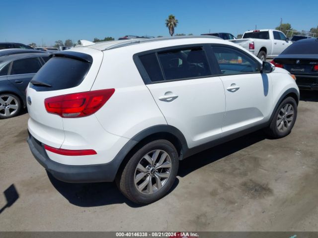 KNDPB3AC9F7774198 KIA Sportage Lx