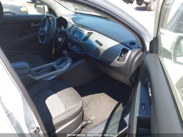 KNDPB3AC9F7774198 KIA Sportage Lx