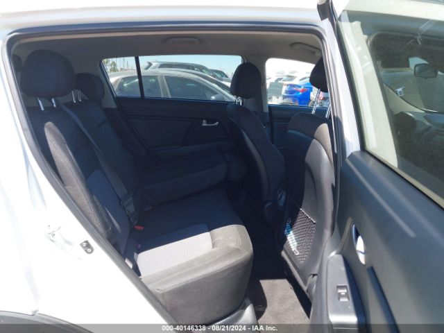 KNDPB3AC9F7774198 KIA Sportage Lx