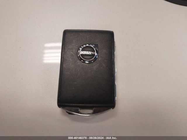 7JRA22TK1LG048983 Volvo S60 T6 Momentum