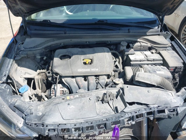 Hyundai ELANTRA SE 2017 5NPD84LF6HH092716 Image 10