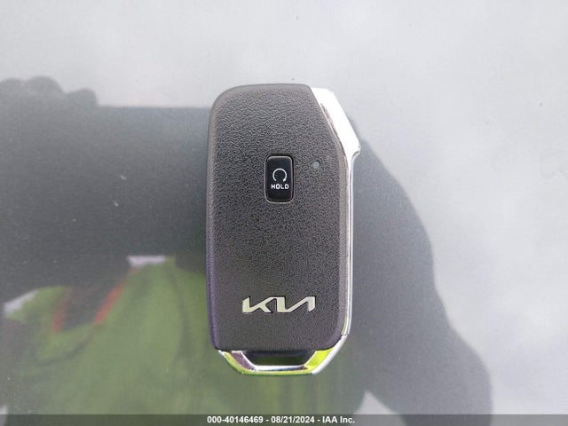 KIA Ev6 Wind 2023 KNDC34LA3P5612531 Image 11