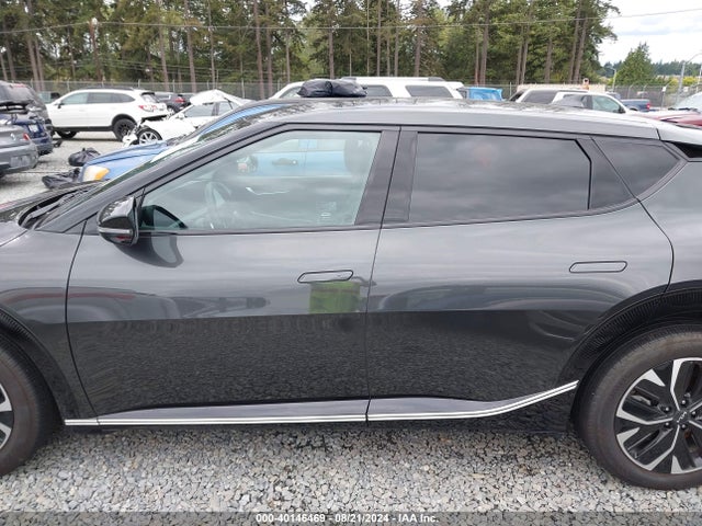 KIA Ev6 Wind 2023 KNDC34LA3P5612531 Image 14