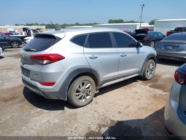 Hyundai TUCSON SE 2017 KM8J3CA40HU484301 Image 4