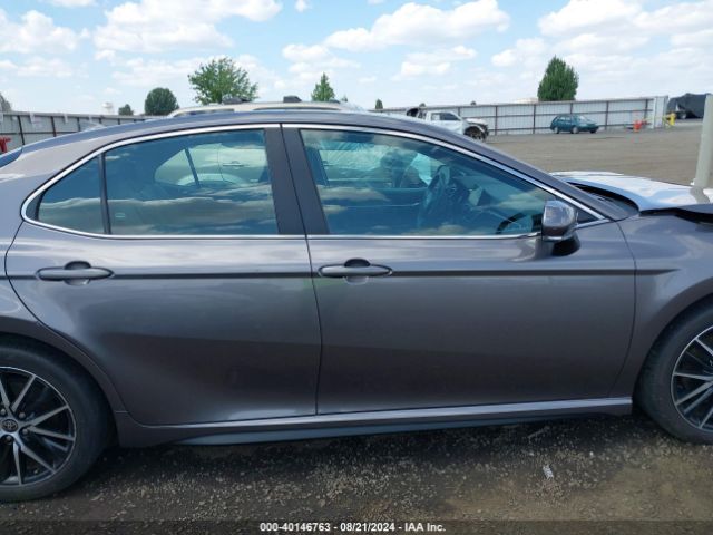 4T1G11BK1PU076793 Toyota Camry Se Awd