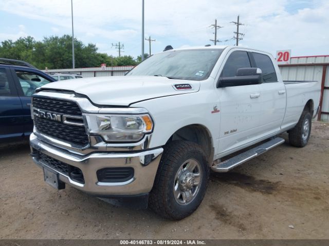3C6UR5JL4NG365403 RAM 2500 Big Horn  4x4 8' Box