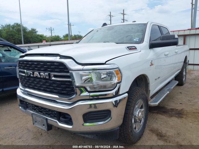 3C6UR5JL4NG365403 RAM 2500 Big Horn  4x4 8' Box