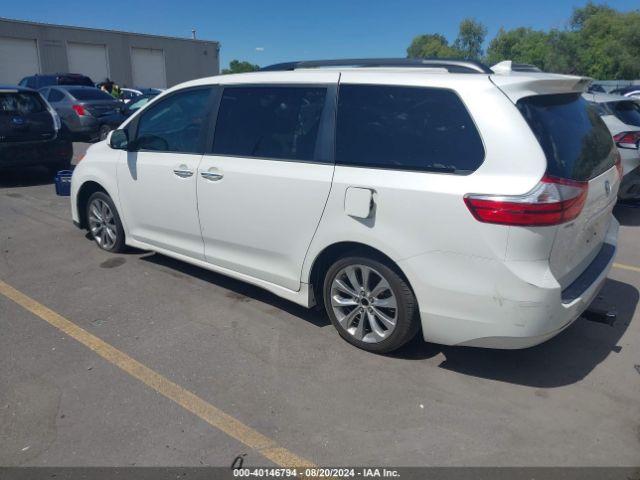5TDYZ3DC3JS922663 Toyota Sienna Xle Premium 8 Passenger