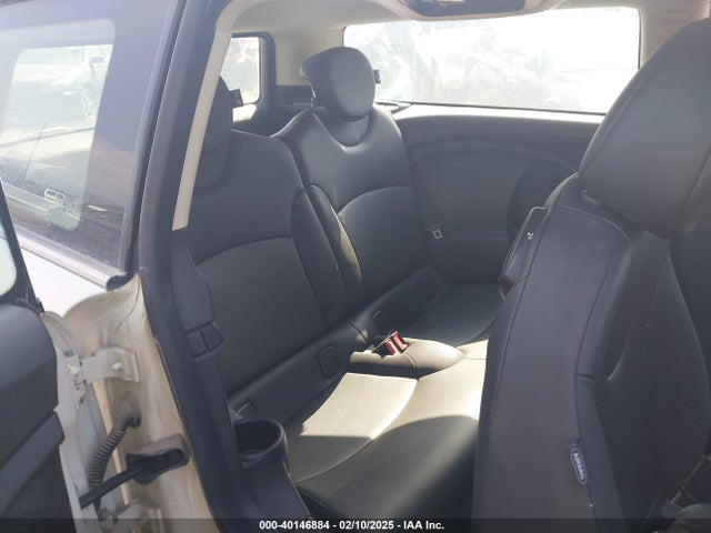 2011 MINI COOPER CLUBMAN WMWZF3C57BT187721 Photo 7