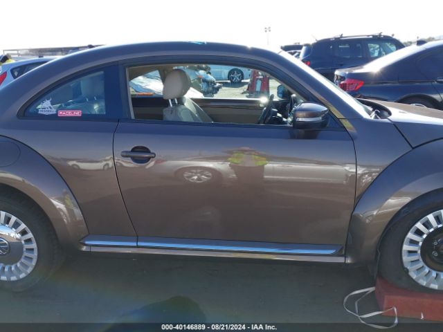 3VWJP7AT7EM631007 Volkswagen Beetle 2.5l