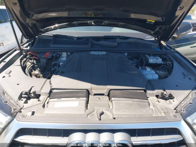 WA1LHAF78JD047944 Audi Q7 2.0t Premium