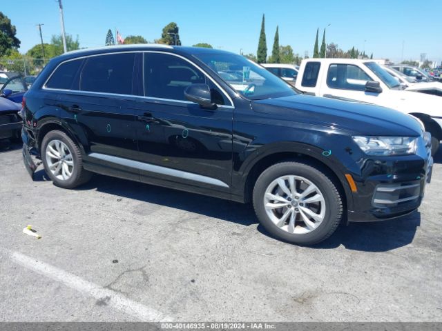 WA1LHAF78JD047944 Audi Q7 2.0t Premium
