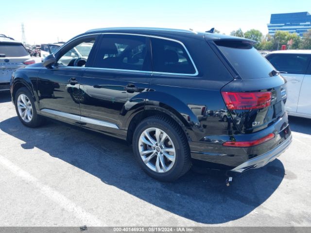 WA1LHAF78JD047944 Audi Q7 2.0t Premium