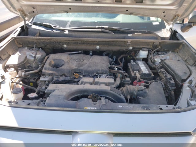 Toyota RAV4 LE 2019 2T3H1RFV1KW036673 Image 10