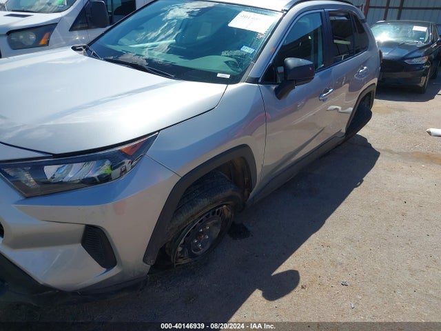 Toyota RAV4 LE 2019 2T3H1RFV1KW036673 Image 6