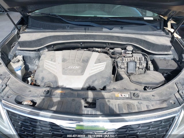 KIA Sorento Lx V6 2015 5XYKTDA76FG650649 Image 10