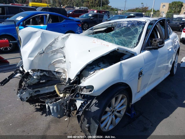 2011 JAGUAR XF SAJWA0FB2BLS12806 Photo 5