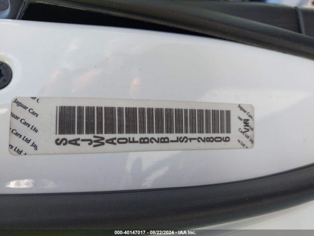 2011 JAGUAR XF SAJWA0FB2BLS12806 Photo 8