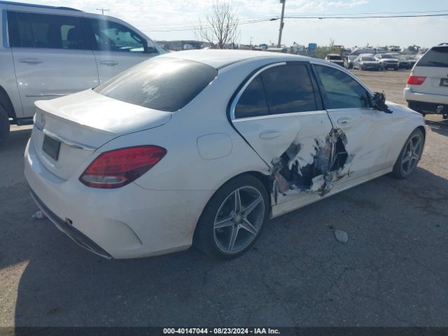 55SWF4JB9FU072369 Mercedes-Benz C 300 Luxury/sport