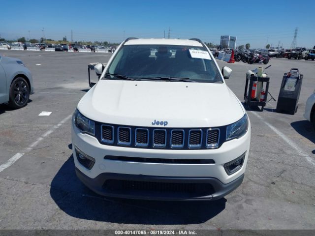 3C4NJCBBXLT166178 Jeep Compass Latitude Fwd