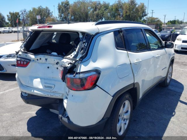 3C4NJCBBXLT166178 Jeep Compass Latitude Fwd