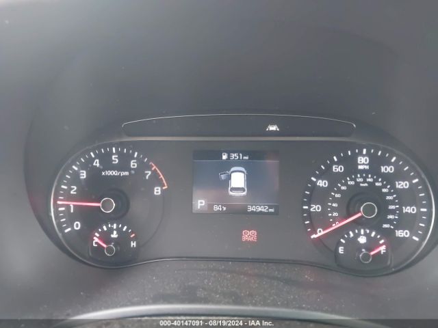 KNDJ23AU1N7827568 KIA SOUL LX