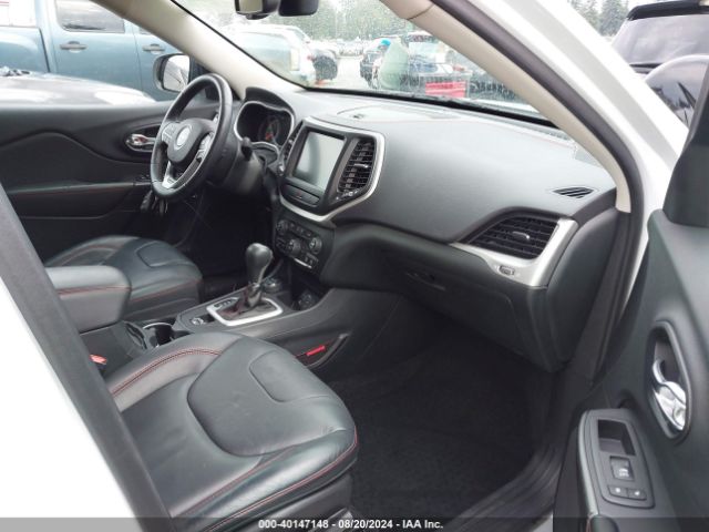 1C4PJMBS8FW605813 Jeep Cherokee Trailhawk