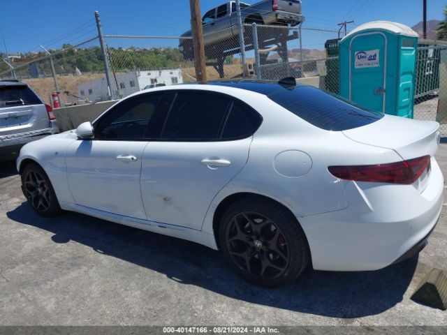 ZARFAMBN9N7665118 Alfa Romeo Giulia Ti Rwd