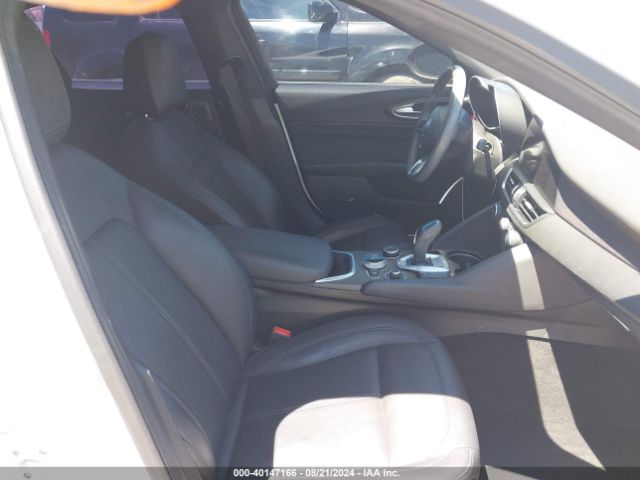 ZARFAMBN9N7665118 Alfa Romeo Giulia Ti Rwd