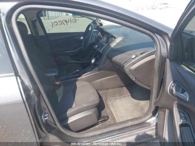1FADP3M26JL204401 Ford FOCUS SEL