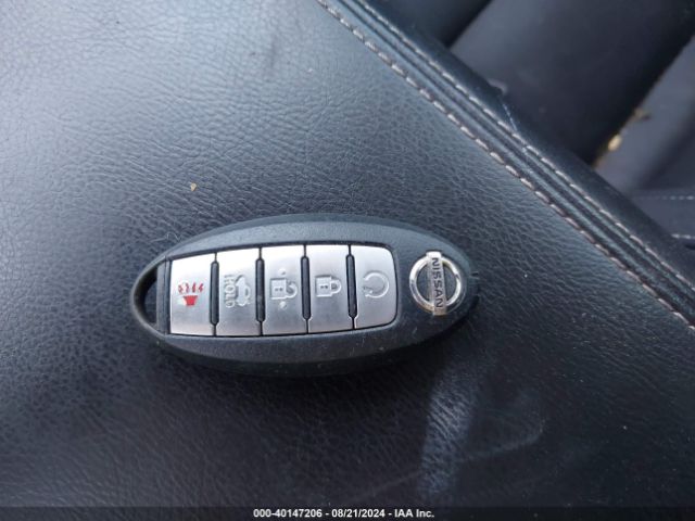 1N4AA6AP1JC378110 Nissan Maxima 3.5 Sv