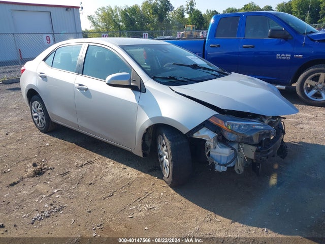 Toyota COROLLA LE 2018 2T1BURHE5JC087810 главное изображение