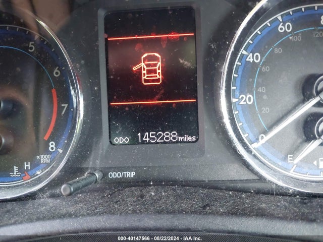 Toyota COROLLA LE 2018 2T1BURHE5JC087810 Image 7