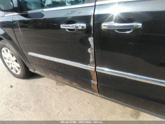 2C4RC1BG8GR239861 Chrysler Town & Country Touring