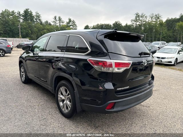 5TDJKRFH6FS109195 Toyota Highlander Xle