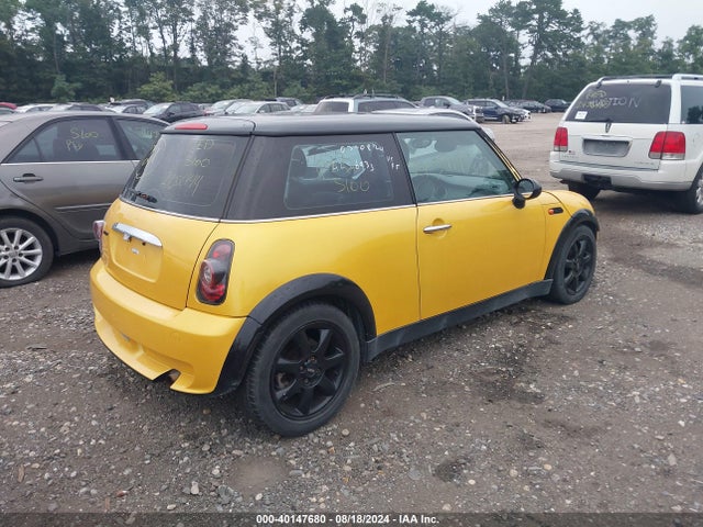 2002 MINI COOPER WMWRC33402TE10278 Photo 3