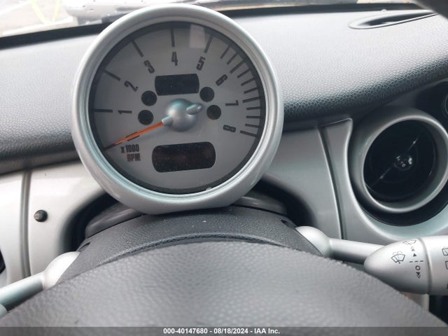 2002 MINI COOPER WMWRC33402TE10278 Photo 6