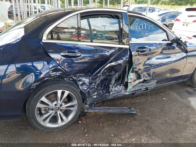 WDDWF4KB6JR326614 Mercedes-Benz C 300 4matic