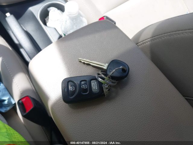 5NPD84LF5HH093274 Hyundai ELANTRA SE