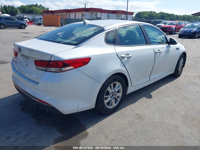 KIA Optima Lx 2016 KNAGT4L39G5073039 Image 4