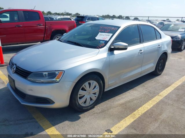 3VWD17AJ0EM360370 Volkswagen Jetta 1.8t Se