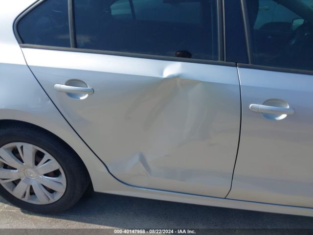 3VWD17AJ0EM360370 Volkswagen Jetta 1.8t Se