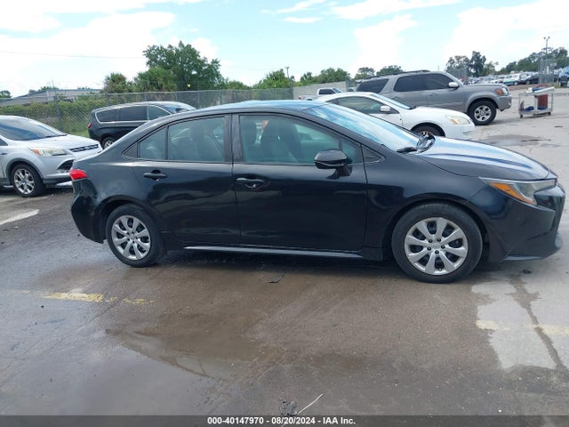 Toyota COROLLA LE 2021 5YFEPMAE5MP190702 Image 13