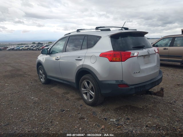 Toyota Rav4 Xle 2015 2T3RFREV2FW283276 Image 3